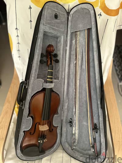 Power Beat Violin - Mint Condition