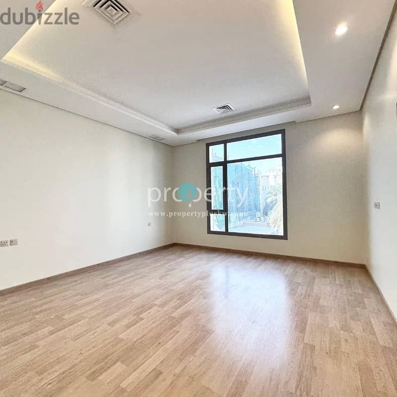 4 Master bedroom floor for rent in Qortuba 8