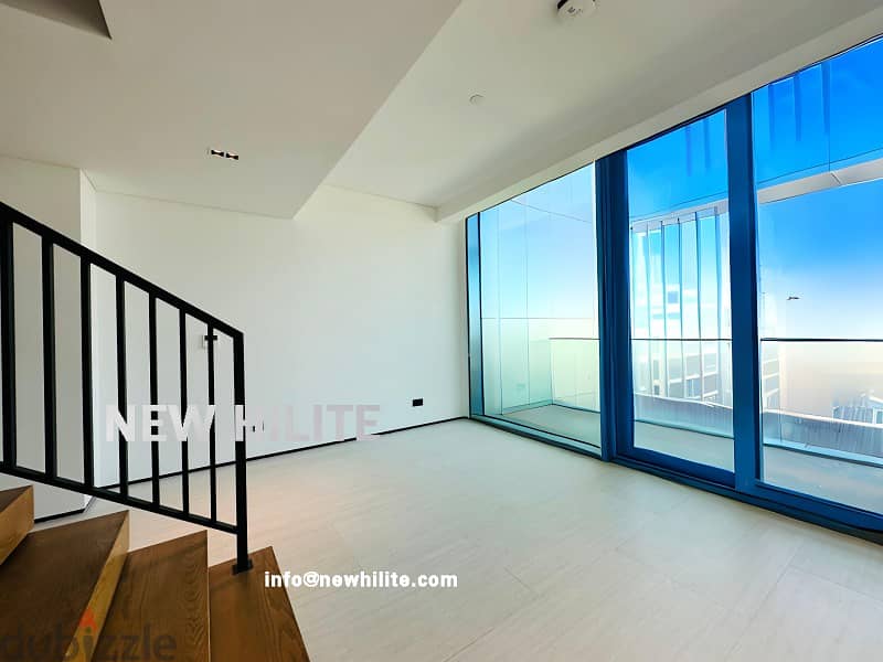 Stunning Sea View 3-Bedroom Duplex for Rent in Kuwait City 0