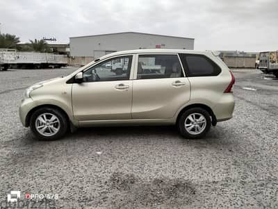 Toyota avanza 2015