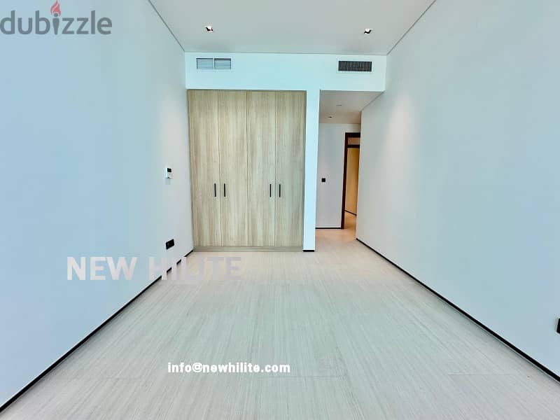 Sea view Three bedroom apartment for rent in Kuwait city 1