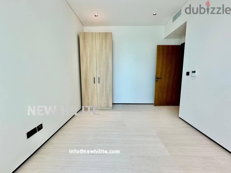 Sea view Three bedroom apartment for rent in Kuwait city 5