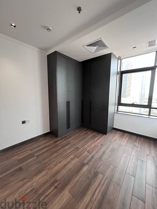 Sharq - Sea View Luxury Semi Furnished 2 BR Apartment / 1 Month Free 9