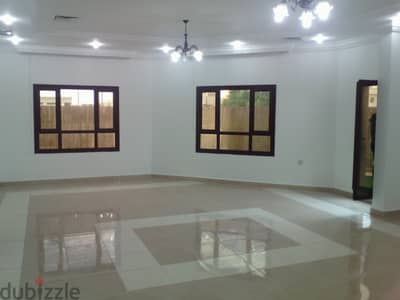 Great 4 bedroom ground floor in Mangaf with yard