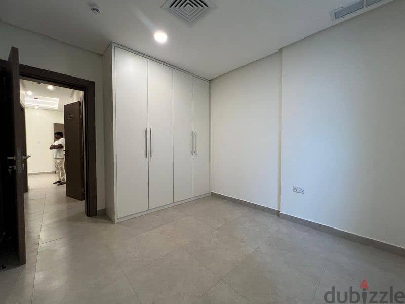 Salmiya - Deluxe Semi Furnished 1  BR Apartment / ONE MONTH FREE 2