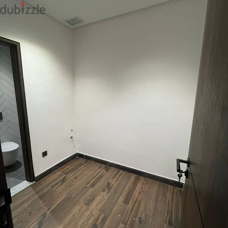 Semi-furnished sea view apartment with one-month free rent in Sharq 3