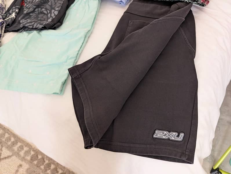 15 KD all final, used, Medium sized summer shorts and trainers 1