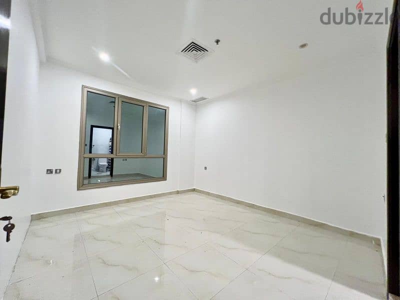 Salmiya - Lovely Spacious 2 BR Apartment 4