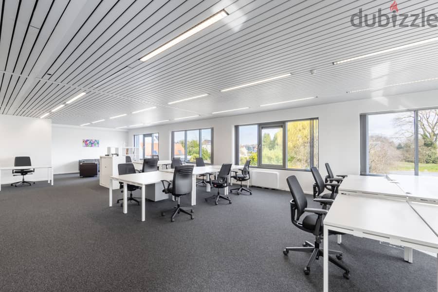 مساحة مكتبية مفتوحة تسع عدد 15 من الأفراد في KUWAIT CITY, Al Hamra 1