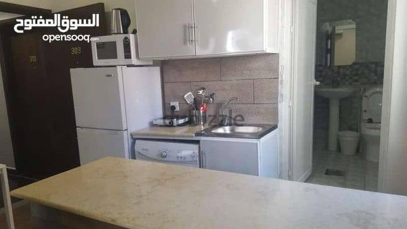 Salmiya - Deluxe Fully Furnished Studios 3