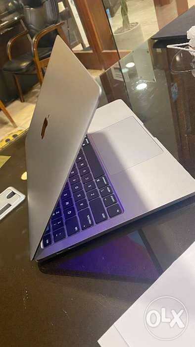 Macbook Pro i5 3