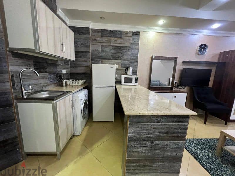 Salmiya - Sea View Luxury Furnished Studio 9