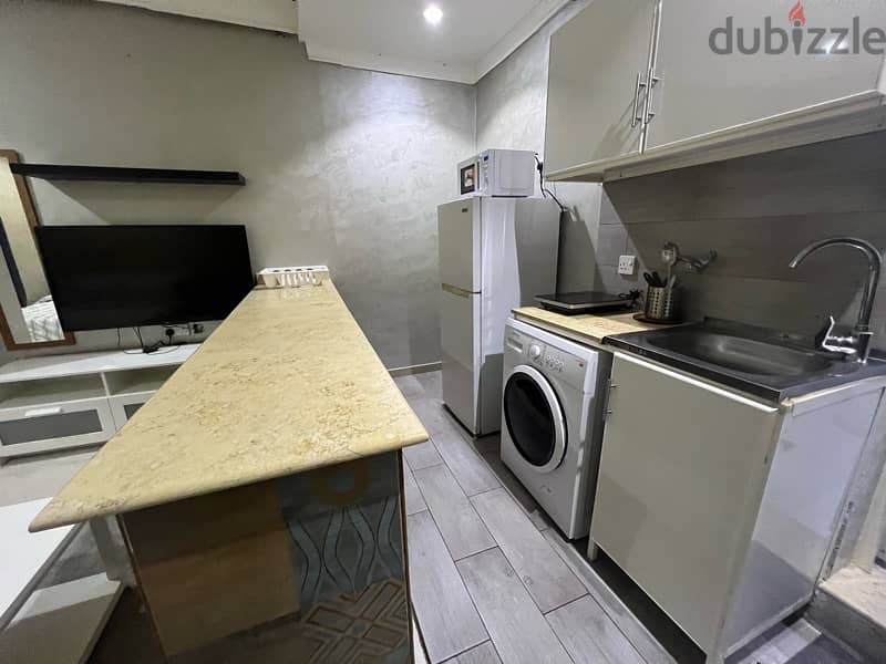 Fully Furnished Studio in Salmiya 3