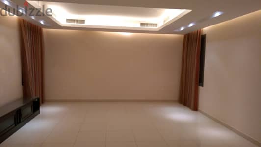 Nice Villa in fintas. best for company, office or family.