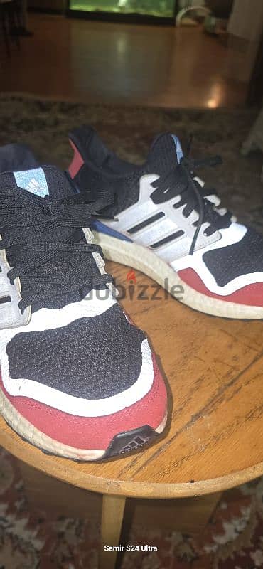 Adidas Boost professional running shoes 2