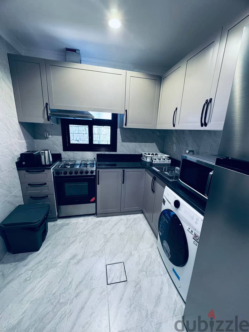 Furnished apartments in Salmiya, two rooms 5