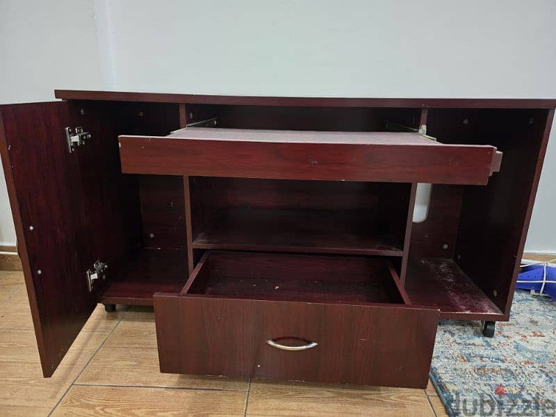 computer table 1