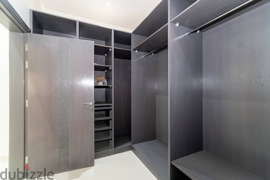 Salwa – great, four bedroom floor with balcony 12
