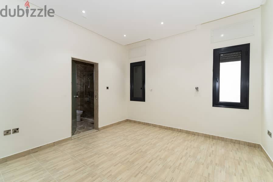 Salwa – great, four bedroom floor with balcony 13