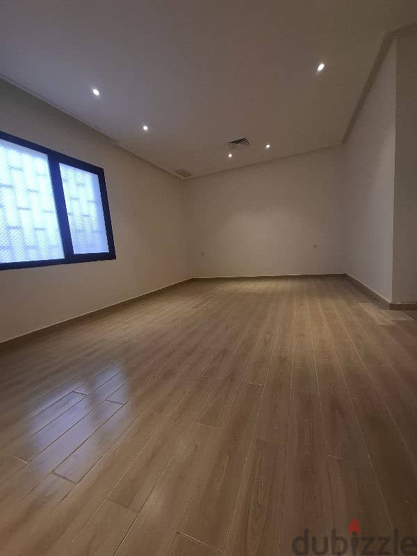 للايجار شقه بسلوي قطعه 12 دور اول مصعد موقع مميز 2