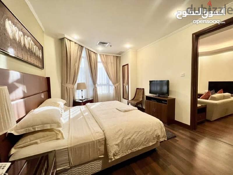 SHARQ - Elegant Fully Furnished 2 BDRM Apartment 3