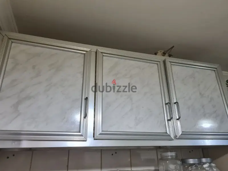 Kitchen Cabinets64057233231105122