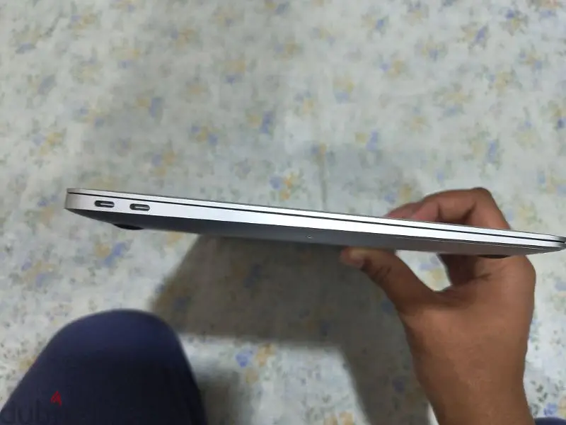 Apple Macbook Air M164057236097282127