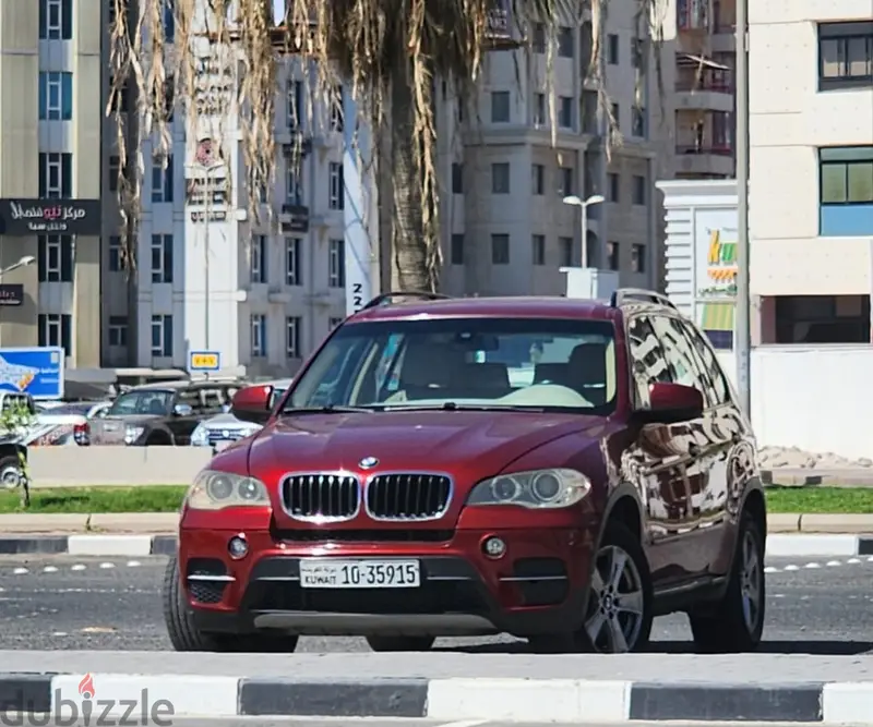 BMW 5-Series 2011 XDrive