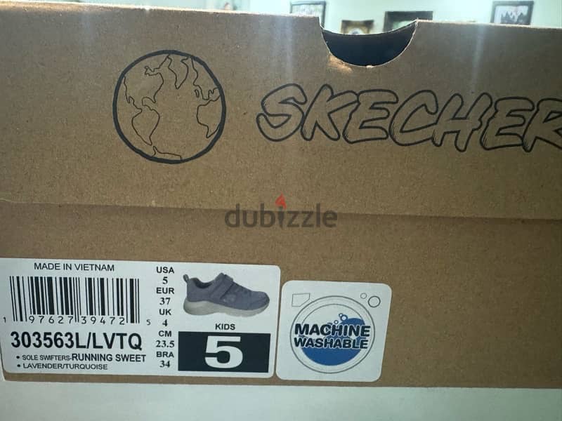 skechers new in box 2