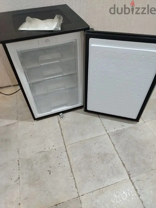 freezer e64143757427586121