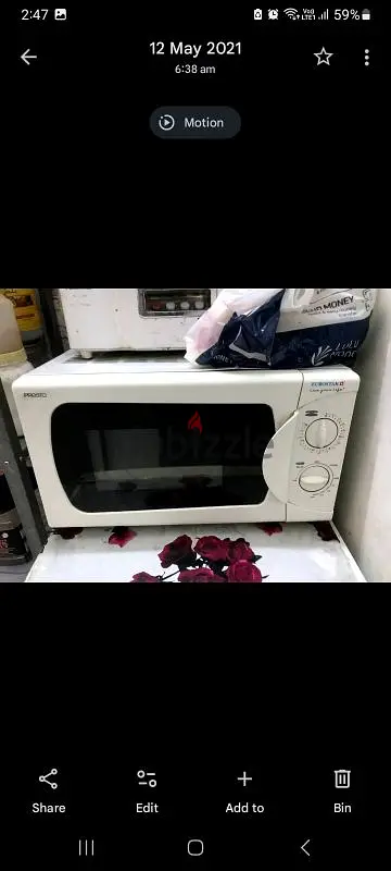 Presto Microwave Oven