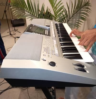 Yamaha PSRS910  Keyboard