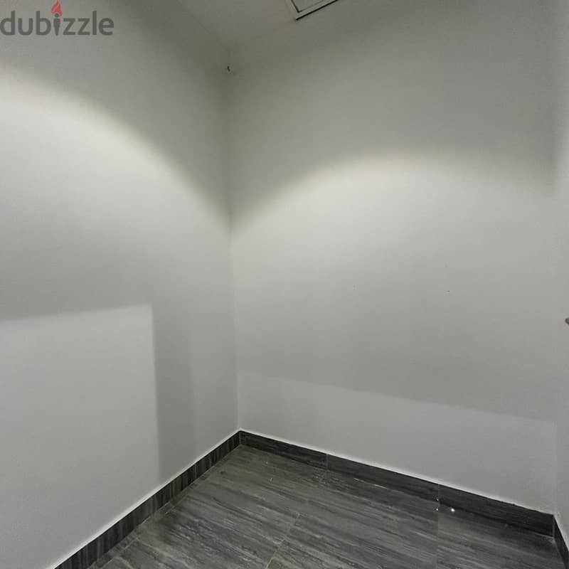 Seaview apartment for rent in Salmiya 5