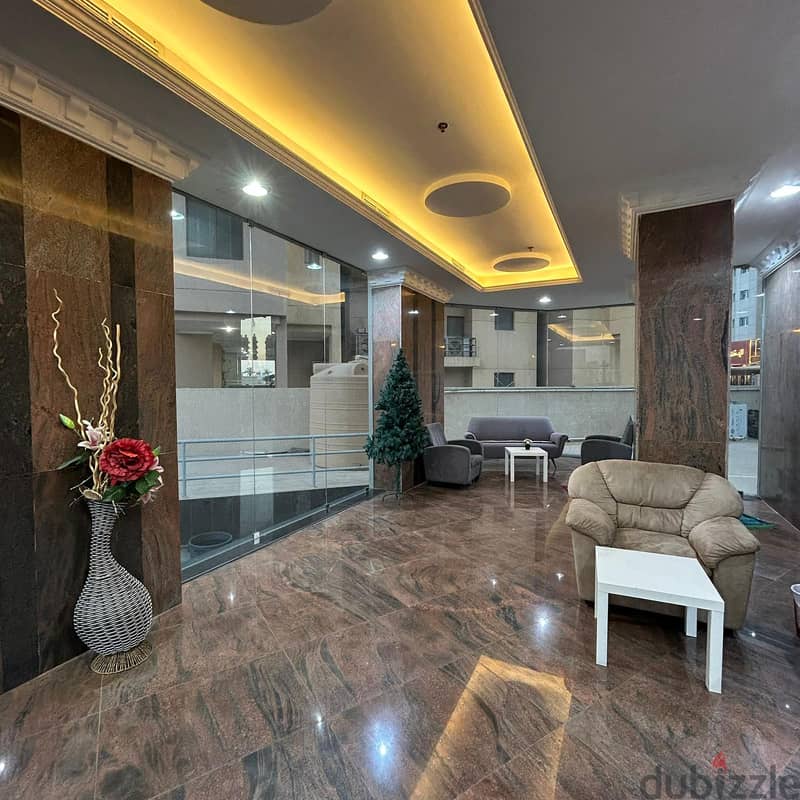 Seaview apartment for rent in Salmiya 9