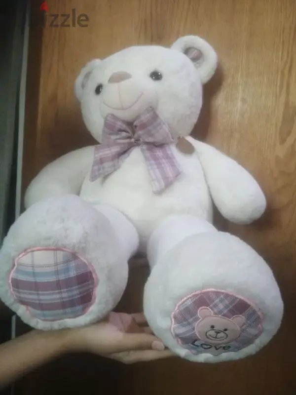 white teddy bear