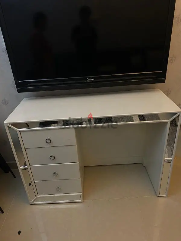 study table64194205675778122