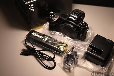 Nikon - Z 7 II 4k Mirrorless NIKKOR Z 24-70mm f/4 Lens