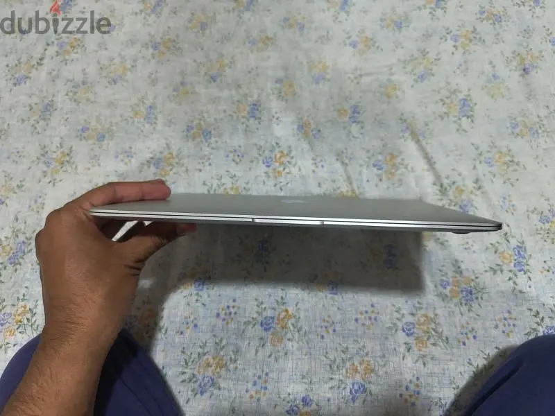 Apple Macbook Air M164217072823811124