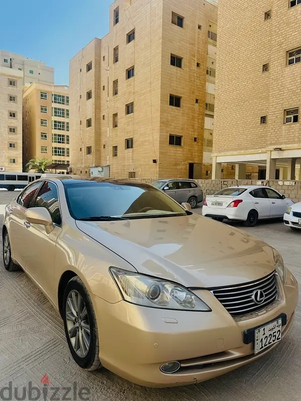 Lexus LS-Series 200864241011615105125