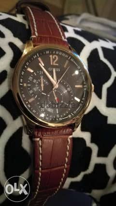 Guess watch in excellent condition 0