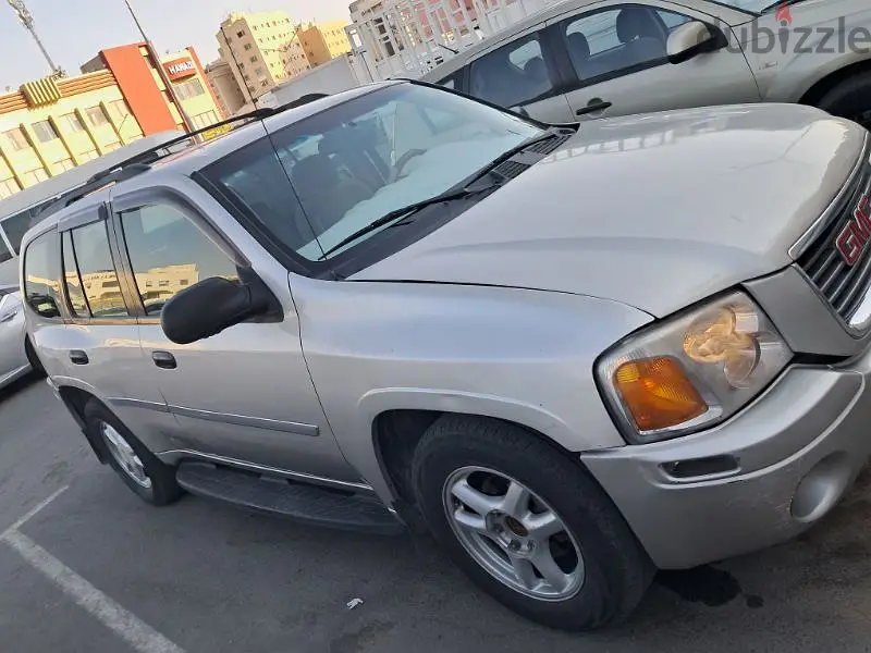 GMC Envoy 200664275428476546121