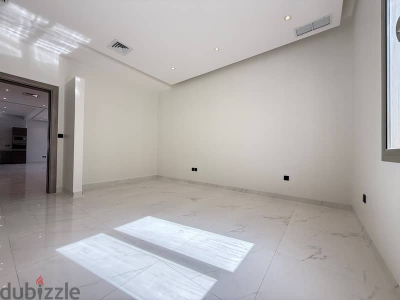 Salwa – sea view specious, four bedroom floor w/balcony 6
