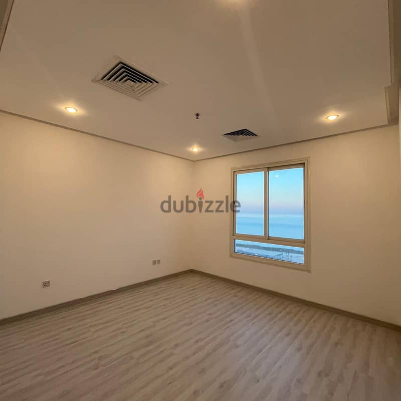 Sea view apartment for rent in Salmiya 2