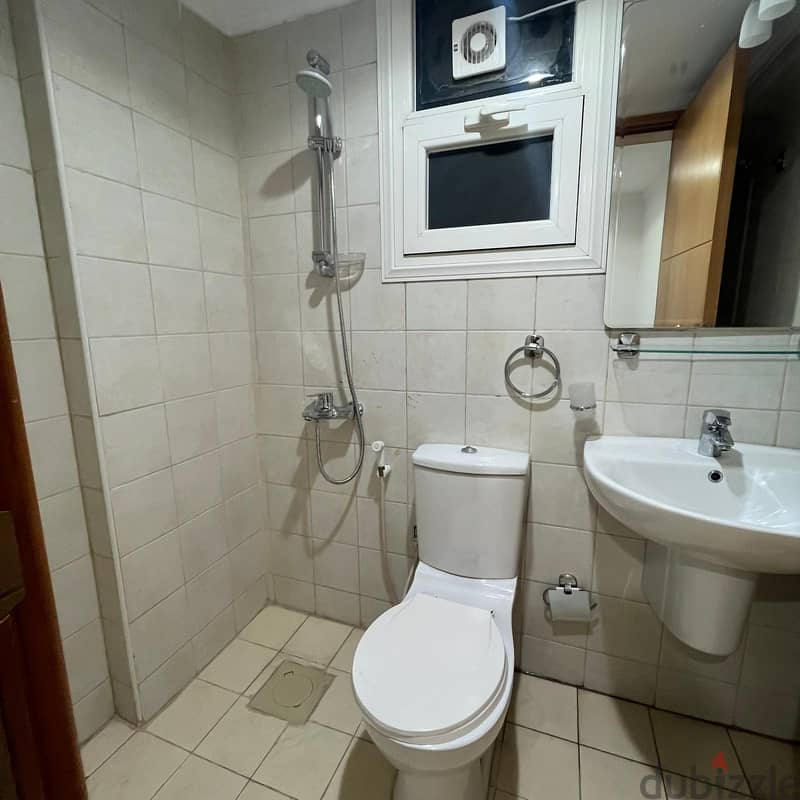 Sea view apartment for rent in Salmiya 7