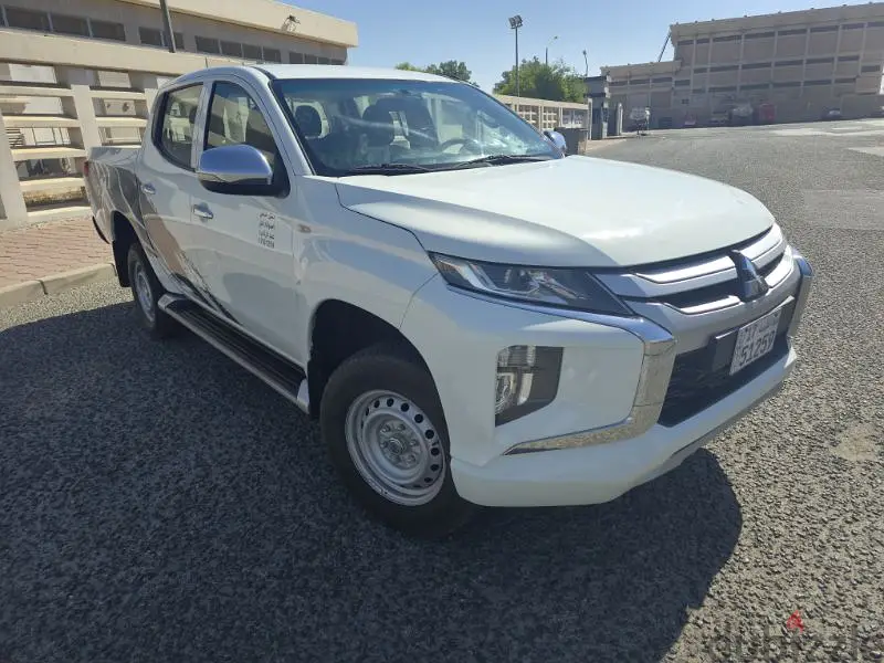 Mitsubishi L200 2020