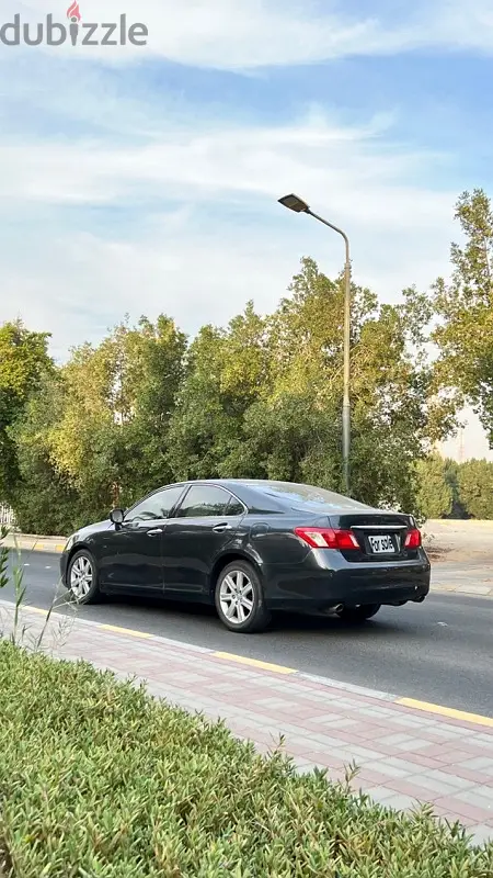 Lexus ES-Series 200764312846829185128