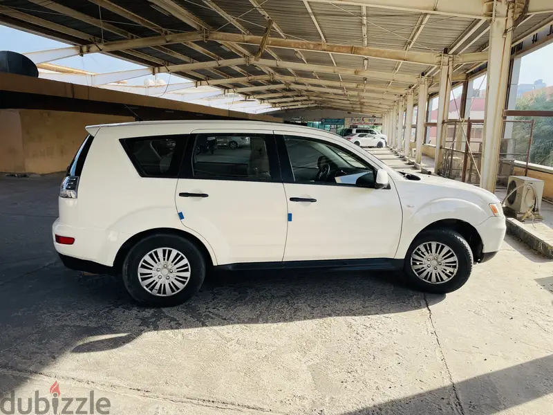 Mitsubishi Outlander 201264314903555201121