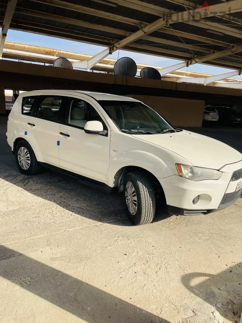 Mitsubishi Outlander 201264314903555201127
