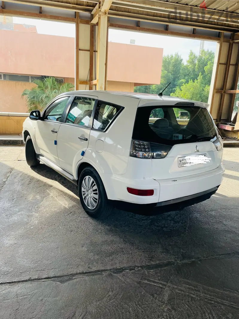 Mitsubishi Outlander 2012643149035552011212