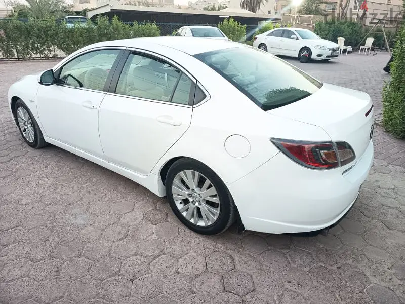 2 مازدا 6 بحالة جيدة 2010-2009643214518152981212